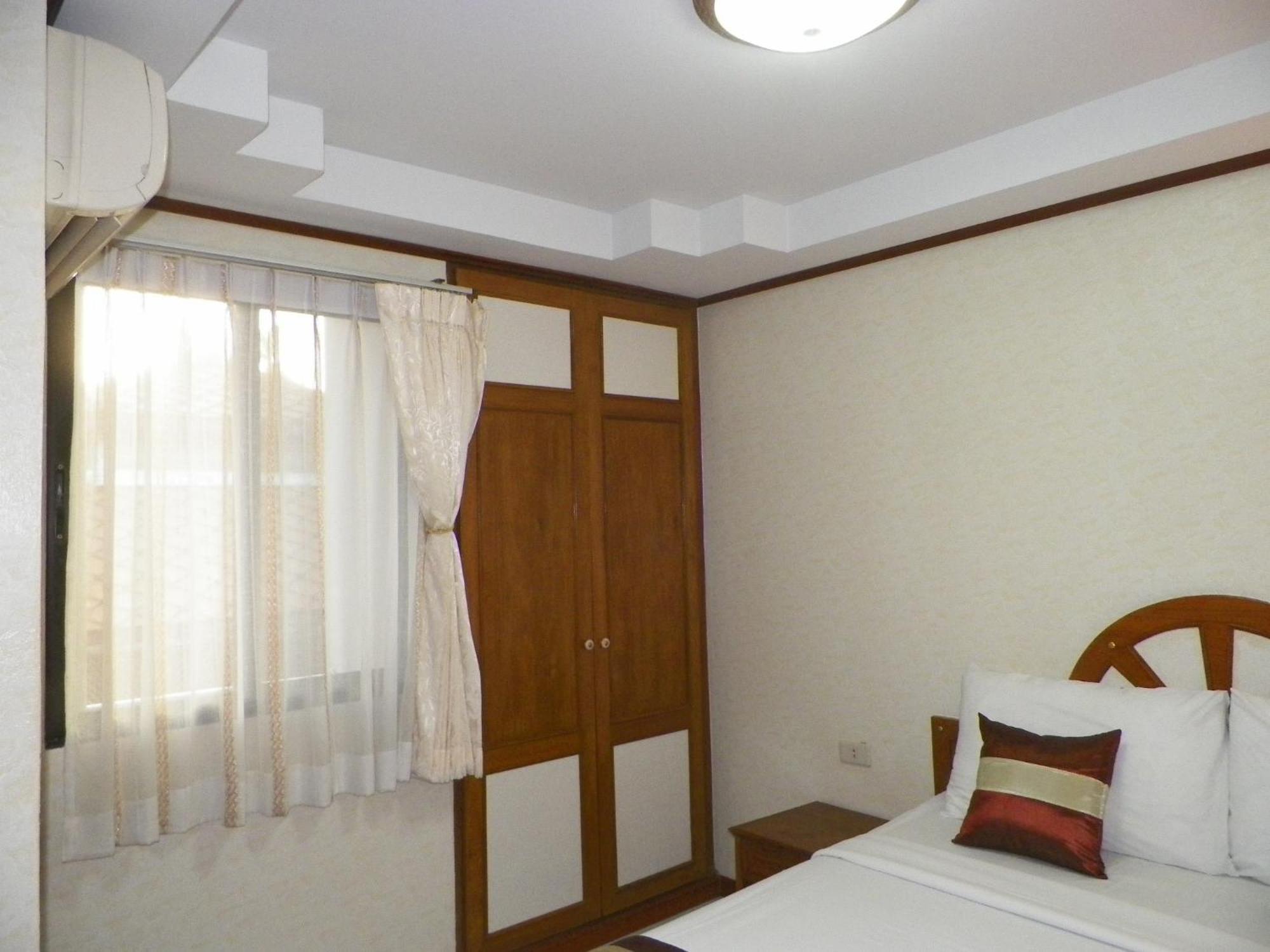 Natacha Hotel Phi Phi Don Exterior foto