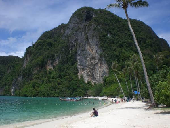 Natacha Hotel Phi Phi Don Exterior foto